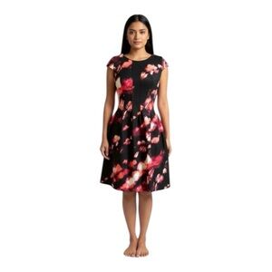 Calvin Klein Scuba Dress – Size 6P | Pleated Round Neck | Cap Sleeve | Pockets